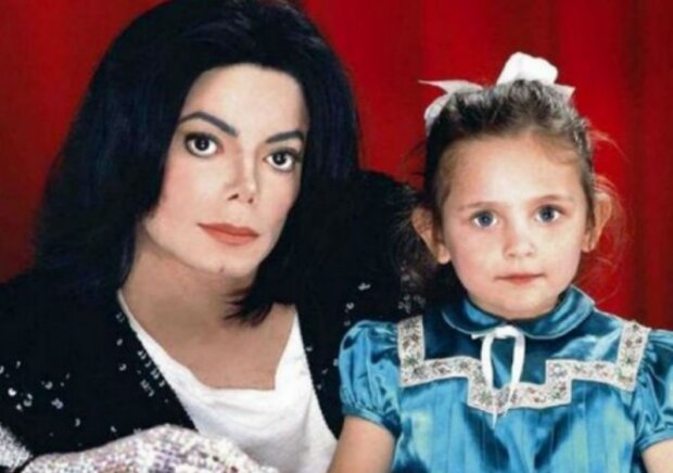 Paris-Michael Katherine Jackson a Michael Jackson. Foto: snímek obrazovky laykni.com