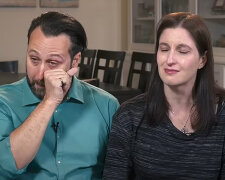 "Vždycky jsem měl pocit, že dcera je mi cizí": jak kvůli chybě dvě ženy porodily navzájem děti. Podařilo-li se to napravit