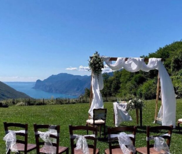 Svatební obřad. Foto: snímek obrazovky extra.cz