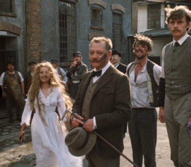 Magda Vášáryová. Foto: snímek obrazovky extra.cz