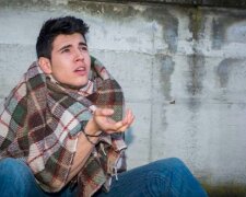 "Prosím vás, kupte mi nějaké brambory a těstoviny": dívka byla překvapena prosbou dobře oblečeného muže, ale nemohla ho odmítnout