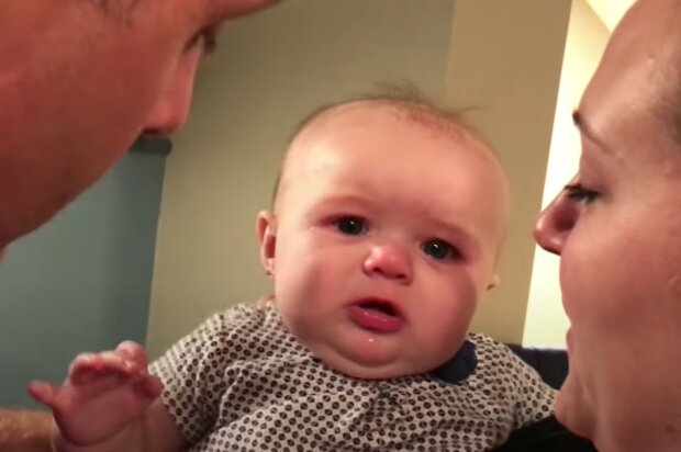 Dítě. Foto: snímek obrazovky YouTube