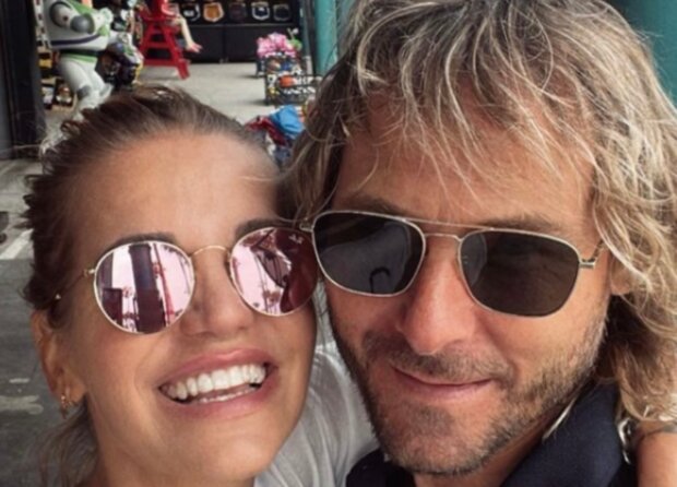 Dara Rolins a Pavel Nedvěd. Foto: snímek obrazovky extra.cz