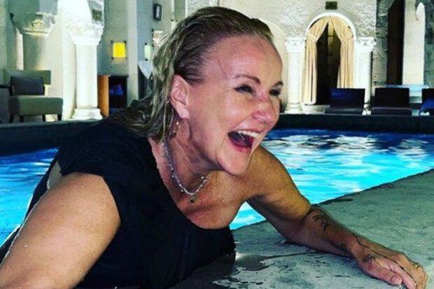 Vendula Pizingerová si užívá dovolenou s delfíny bez dětí: "Doporučuji to všem, je to taková radost"
