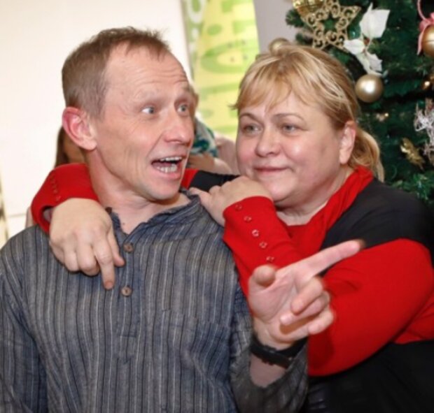 Pavla Tomicová s Ondřejem Malým. Foto: snímek obrazovky extra.cz