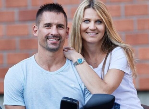 Tomáš Plekanec a Lucie Šafářová. Foto: snímek obrazovky extra.cz