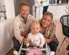 "Naše první kroky”: Pyšná Markéta Konvičková. Zpěvačka se pochlubila fotkou, na níž Amálka dělá své první kroky