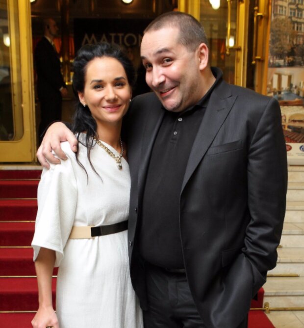 Jan Nejedlý se Sandrou Novákovou. Foto: snímek obrazovky extra.cz