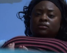 "Jsem si lehla a nemohla jsem vstát": Žena si těhotenství nevšimla a porodila bez sundání džínů