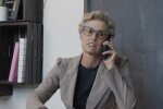"Tchyně darovala svůj byt dceři a přestěhovala se k nám s manželem. Bez upozornění. Museli jsme ji pustit dovnitř, ale nesnáší mě": ze života
