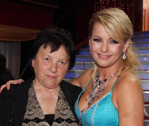 Svatava Bartošová a Iveta Bartošová. Foto: snímek obrazovky extra.cz