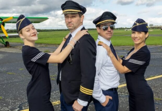 Eva Decastelo a její kolegy. Foto: snímek obrazovky blesk.cz