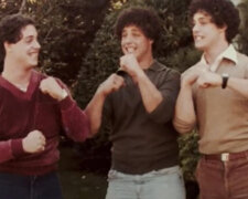 Trojčata se náhodou setkali a zjistili, že byli odděleni kvůli experimentu: Proč to vědci udělali