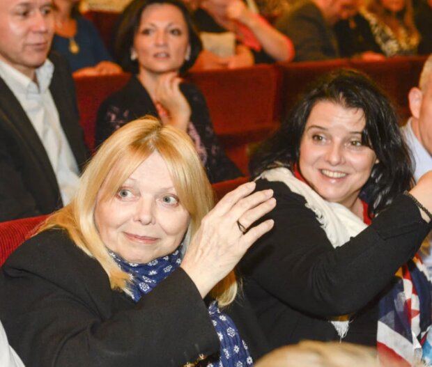 Ester Lauferová s maminkou. Foto: snímek obrazovky ahaonline.cz