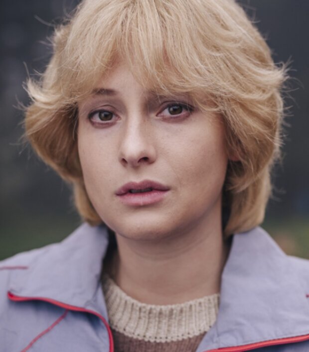 Anna Fialová je dle castingové režisérky Ivetě dost podobná. Foto: snímek obrazovky extra.cz