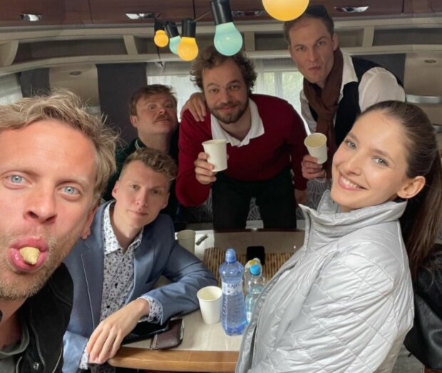 Sara Sandeva a Jakub Prachař. Foto: snímek obrazovky stars24.cz