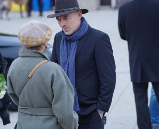 Rozloučení s Mirem Žbirkou. Foto: snímek obrazovky extra.cz