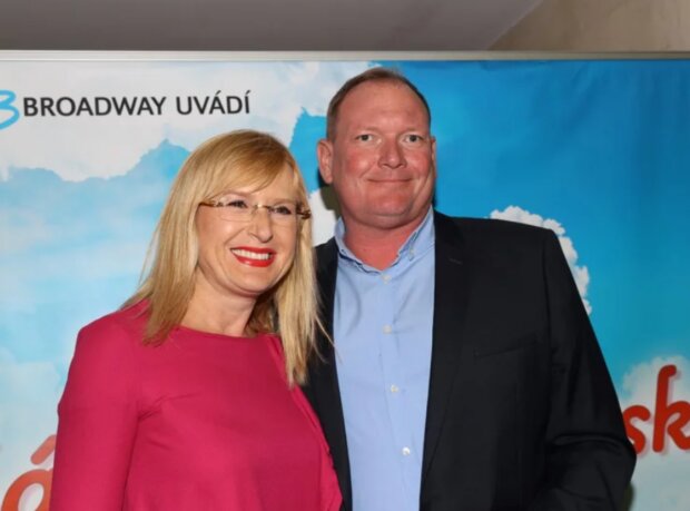 Premiéra muzikálu Láska nebeská. Foto: snímek obrazovky blesk.cz