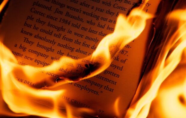 Knihy. Foto: snímek obrazovky 4.bp.blogspot.com